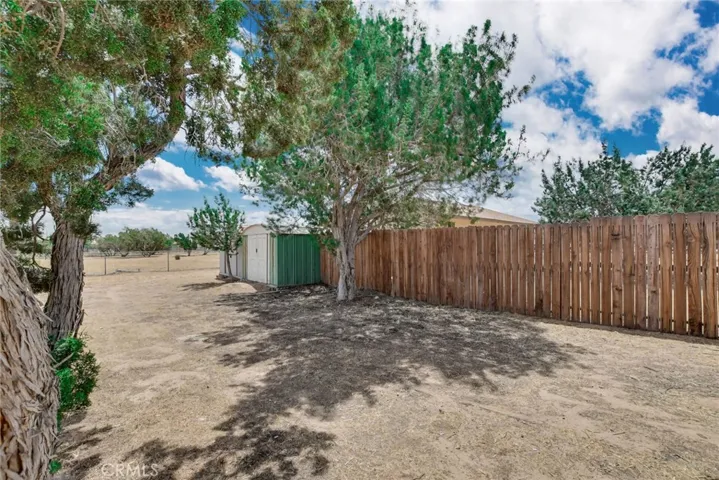 9205 9th, Hesperia, California 92345