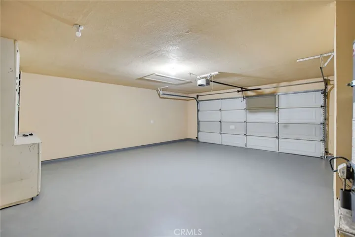9205 9th, Hesperia, California 92345