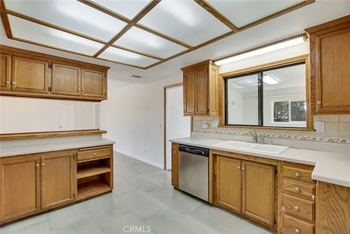 9205 9th, Hesperia, California 92345