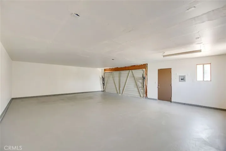 9205 9th, Hesperia, California 92345