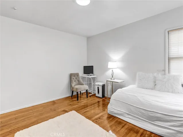 9647 S Harvard, Los Angeles, California 90047