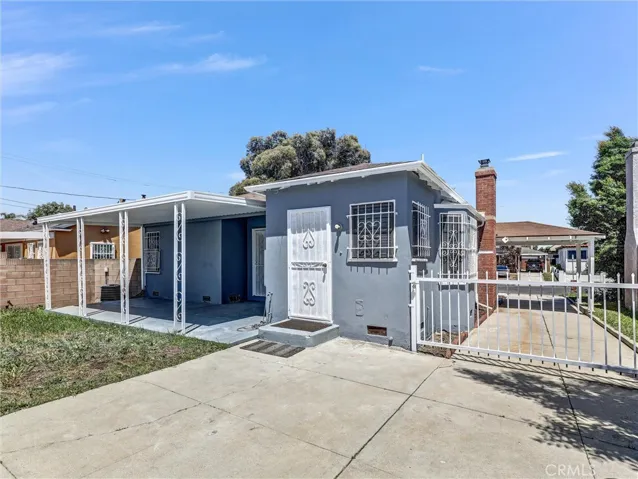9647 S Harvard, Los Angeles, California 90047