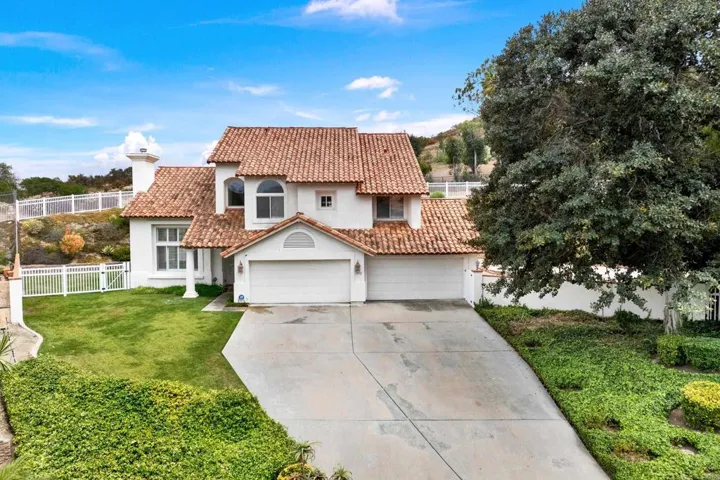11592 Shadow Ranch Road, La Mesa, California 91941