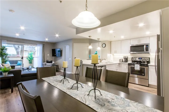 129 N Cross Creek, Orange, California 92869