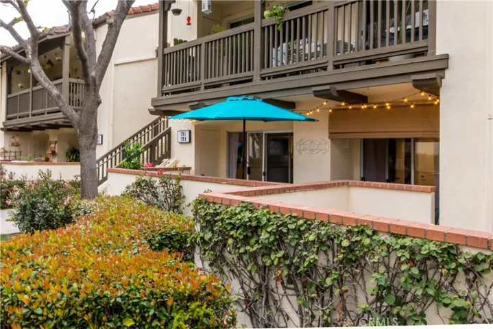 129 N Cross Creek, Orange, California 92869