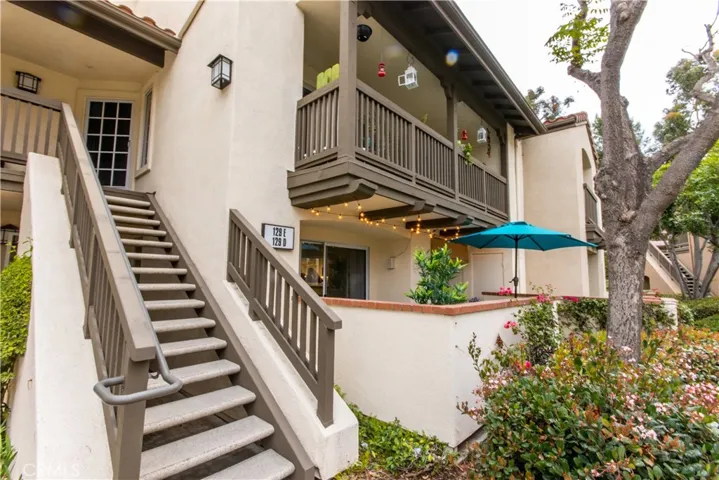 129 N Cross Creek, Orange, California 92869