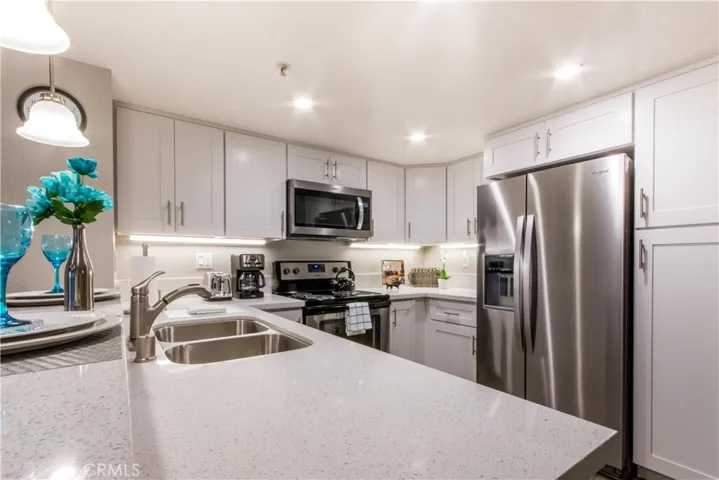 129 N Cross Creek, Orange, California 92869