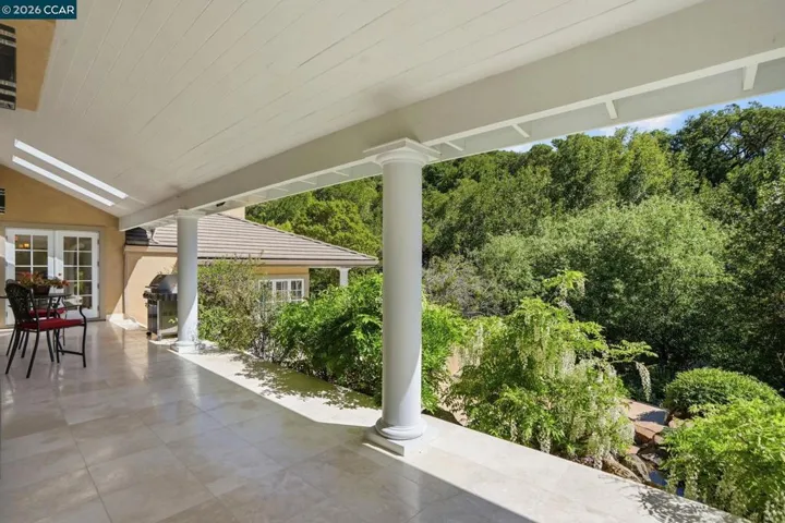 45 N Merrill Circle, Moraga, California 94556
