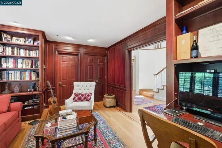 45 N Merrill Circle, Moraga, California 94556