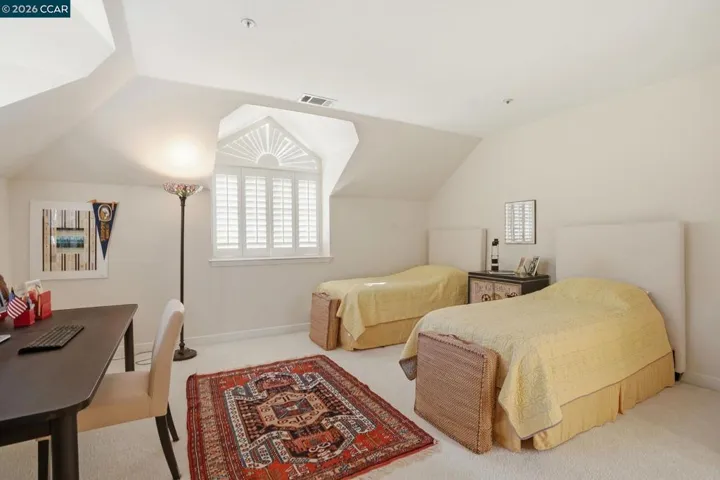 45 N Merrill Circle, Moraga, California 94556