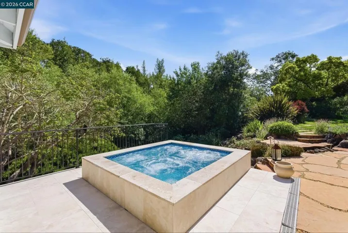 45 N Merrill Circle, Moraga, California 94556