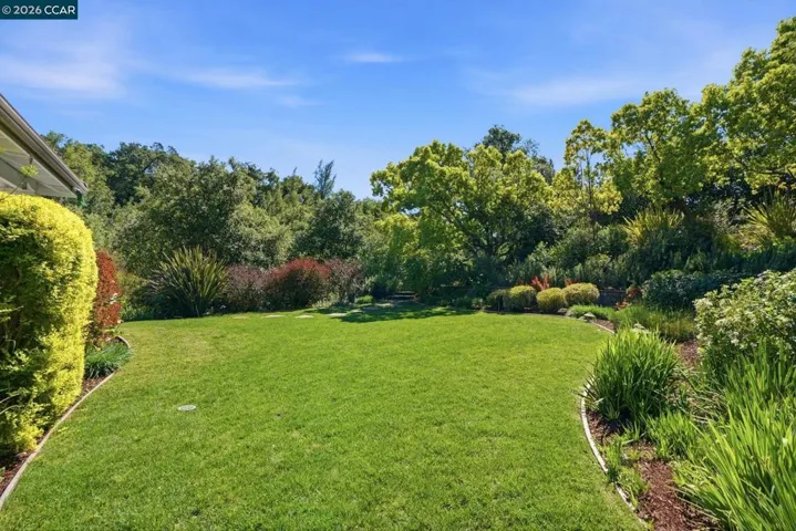45 N Merrill Circle, Moraga, California 94556