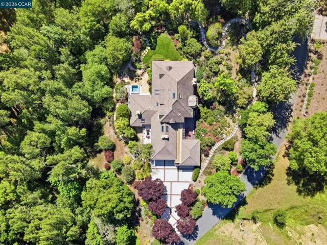 45 N Merrill Circle, Moraga, California 94556