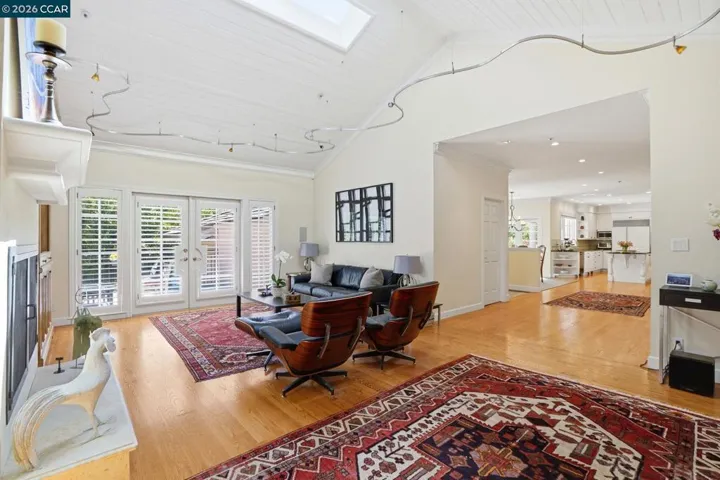 45 N Merrill Circle, Moraga, California 94556