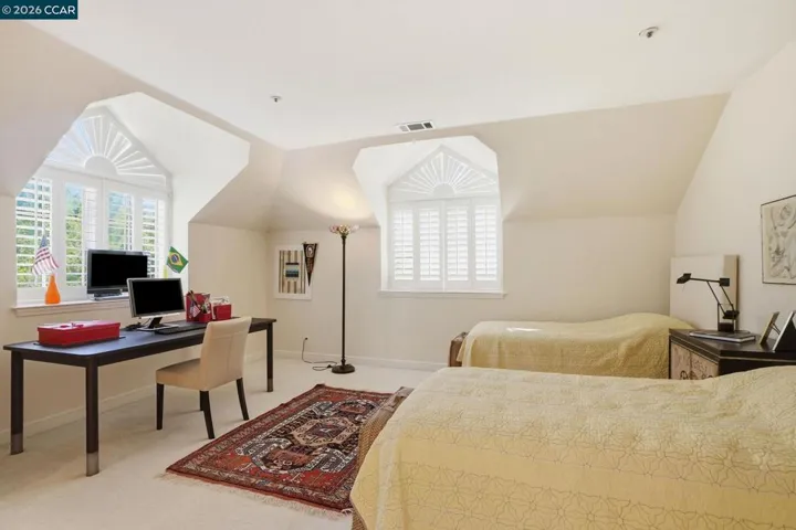 45 N Merrill Circle, Moraga, California 94556
