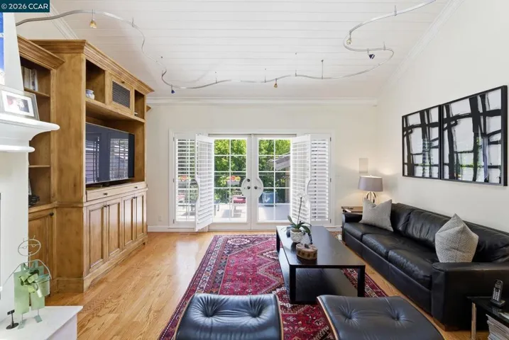 45 N Merrill Circle, Moraga, California 94556