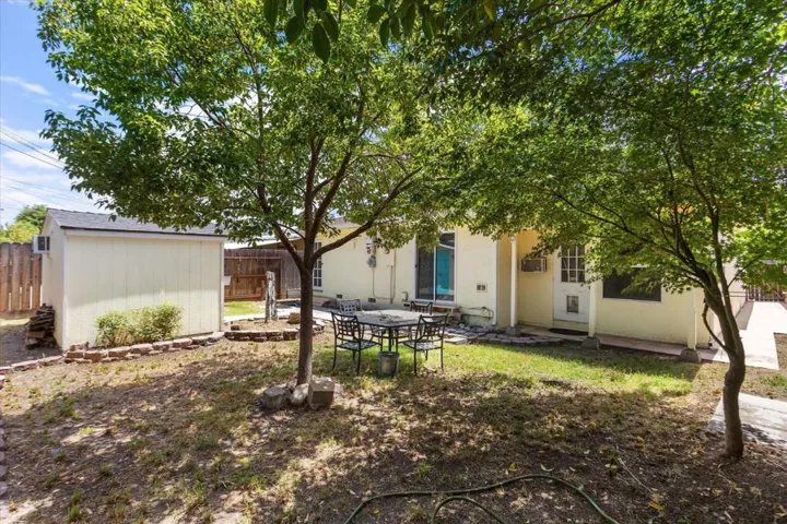 1745 Elmwood Avenue, Stockton, California 95204