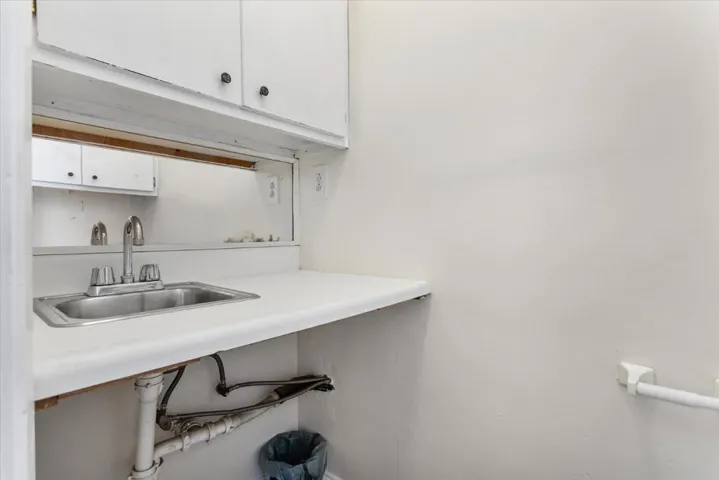 1745 Elmwood Avenue, Stockton, California 95204