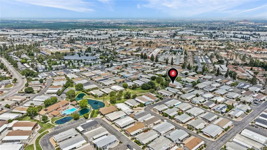 Location on the Greenbelt! - 1366 Woodbrook!