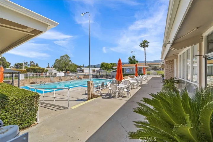 Village Grove Estates Pool