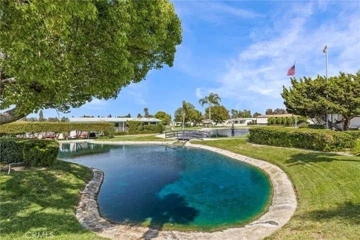Village Grove Estates Lakes