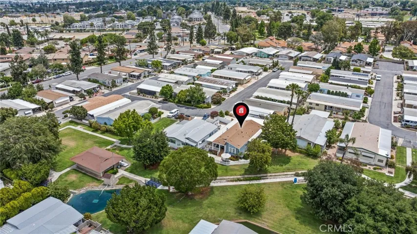 Location on the Greenbelt! - 1366 Woodbrook!