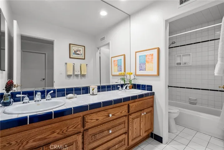Bathroom #2