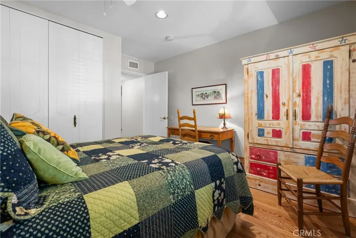 Bedroom #1