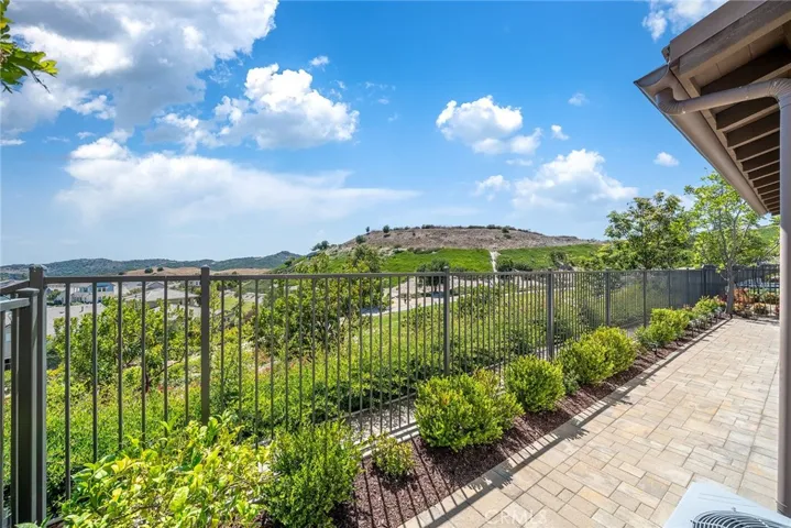 3 Ocaso, Rancho Mission Viejo, California 92694
