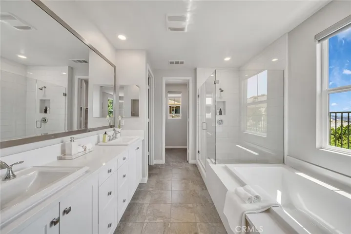 3 Ocaso, Rancho Mission Viejo, California 92694