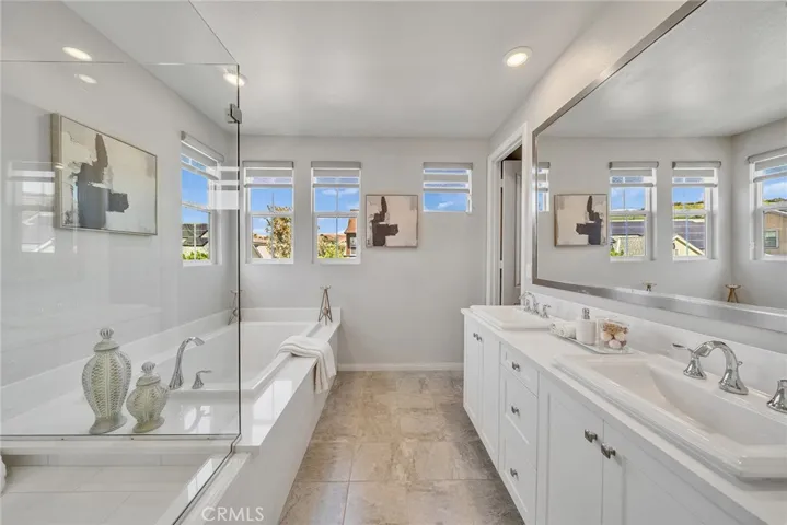 3 Ocaso, Rancho Mission Viejo, California 92694