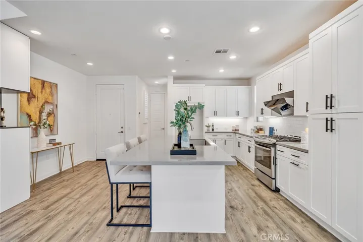 182 Finch, Lake Forest, California 92630