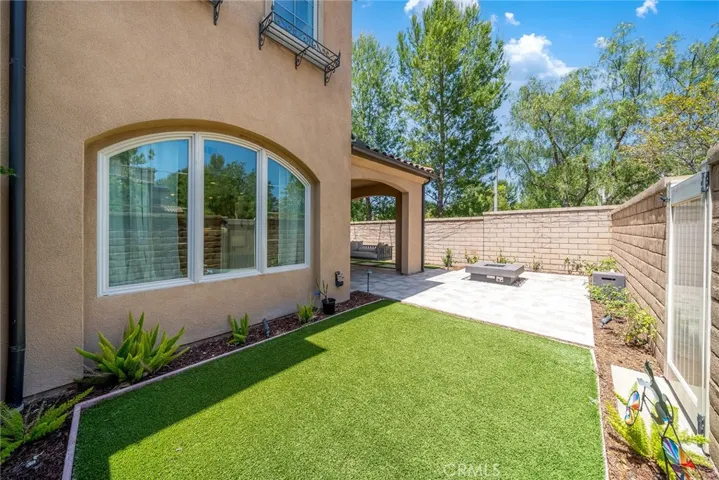 182 Finch, Lake Forest, California 92630