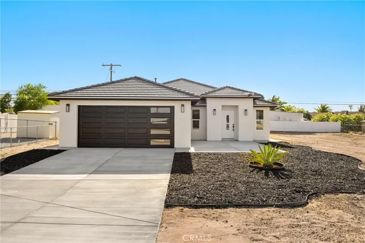 11442 Primrose, Hesperia, California 92345