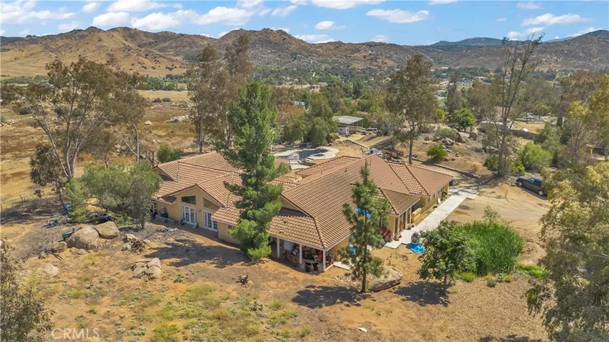19156 Mcguire, Perris, California 92570