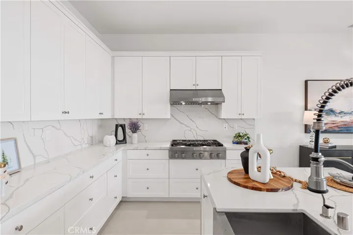 137 Trumpet Flower, Irvine, California 92618