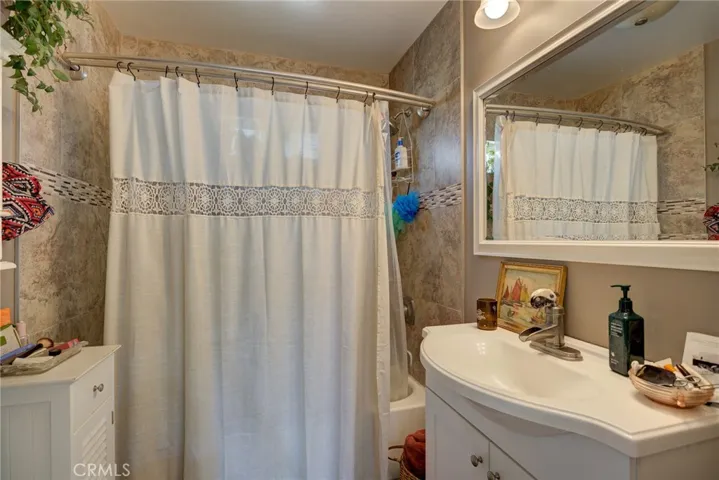 350 Castaic, Pismo Beach, California 93449