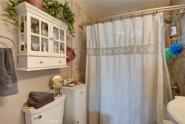 350 Castaic, Pismo Beach, California 93449
