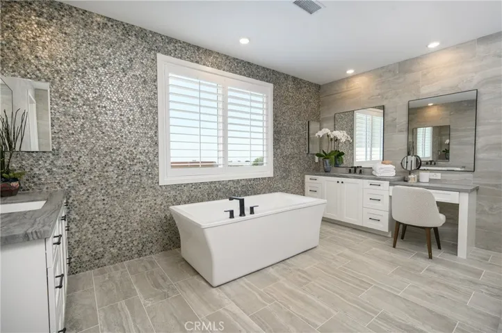 Residence 3 Model - not homesite