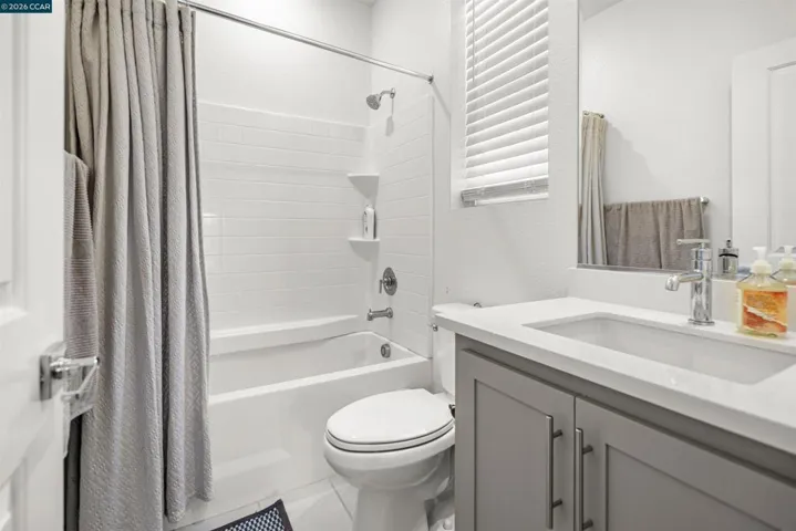 Bathroom downstairs