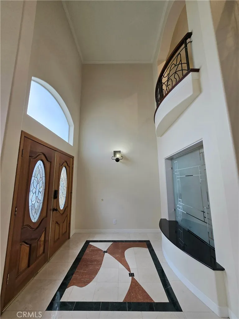 gallery-image 3