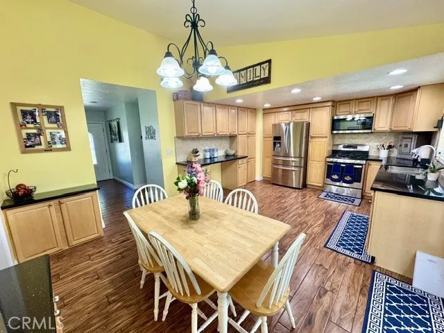 Huge Family Kitchen!