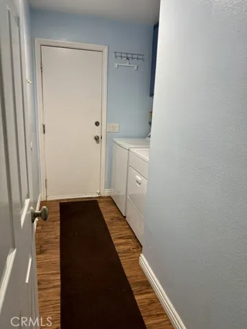 Direct Access to 2-Car Garage!