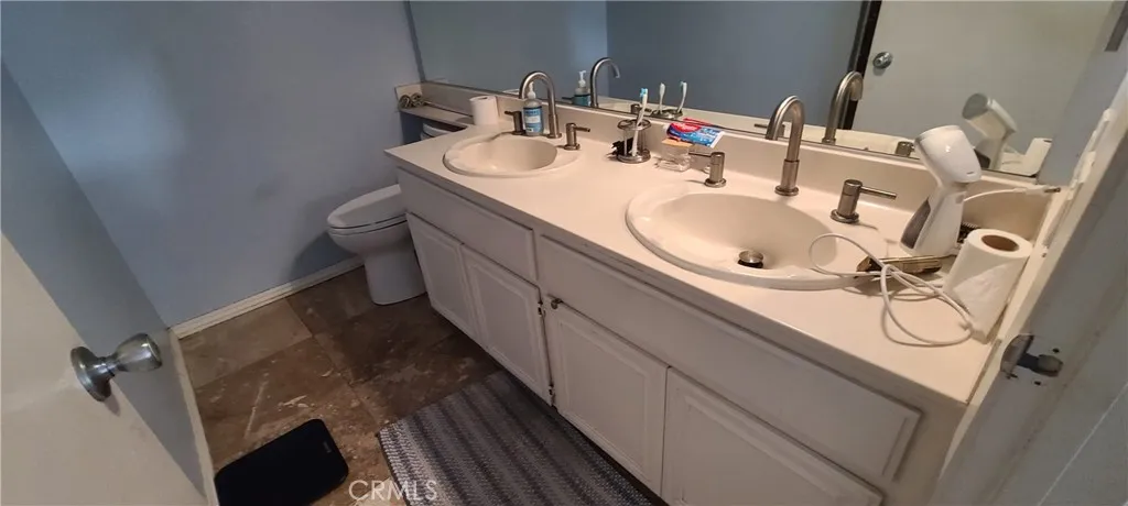 Master Bathroom 2nd floor