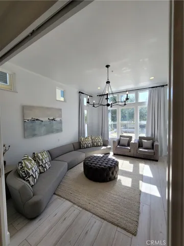 Downstairs bonus/bedroom