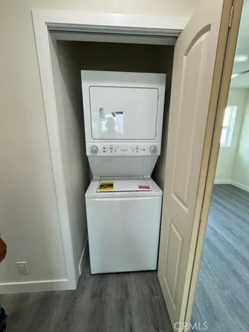 Stackable washer/ dryer