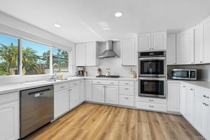 1724 Hacienda Place, El Cajon, California 92020