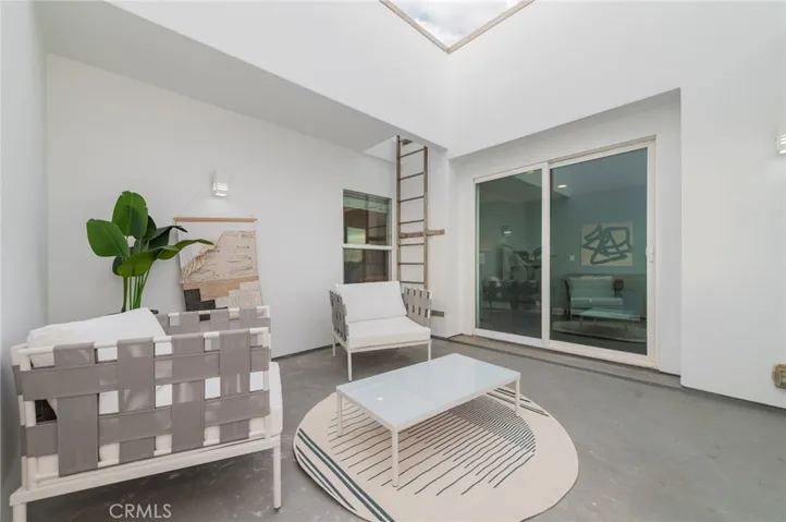 Built in Ladder leads you to the Roof Top with Spectacular Panoramic Views