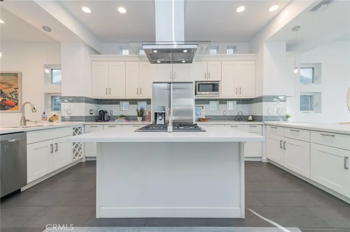 16785 Bayview, Huntington Beach, California 92649