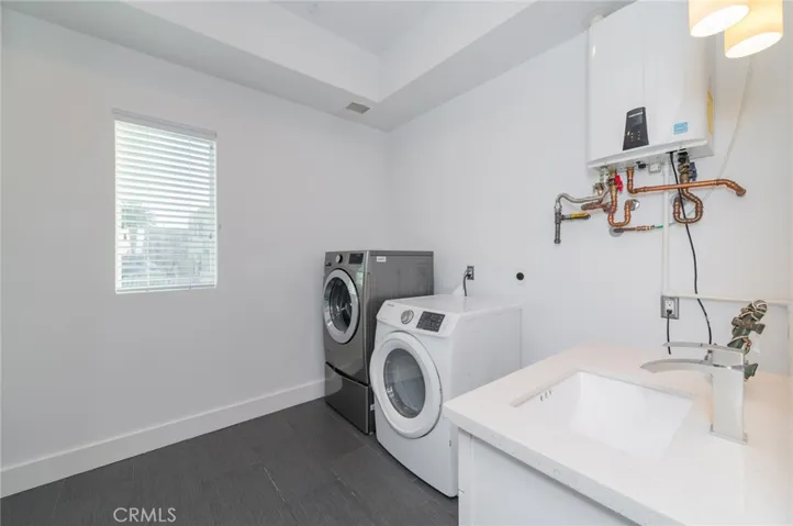 Laundry Room / Bathroom